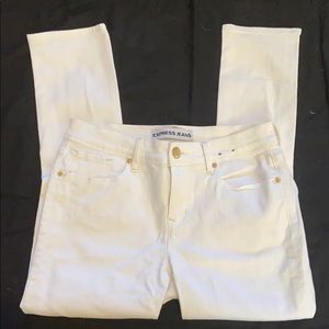 Distressed White Skinny Jeans